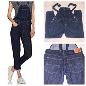 Levi’s overalls